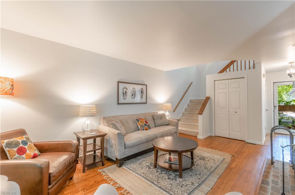521 Spring Trce Property Photo 5