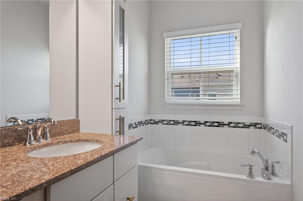 516 Clara Ln Property Photo 33