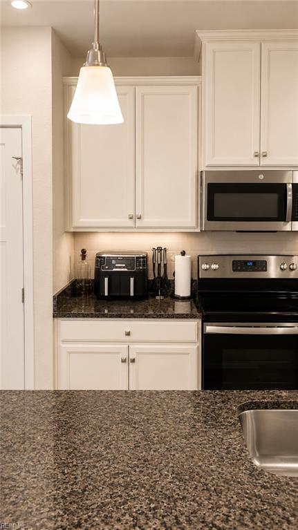 105 Spring Grove Way Property Photo 5