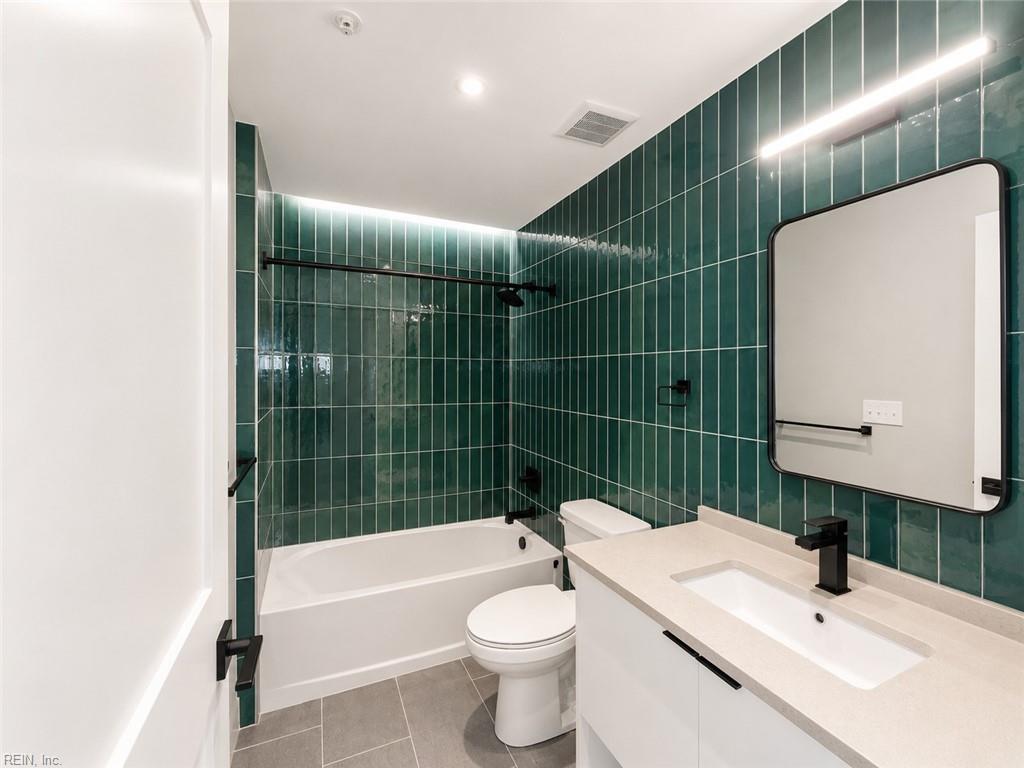 1 E Plume St Property Photo 8