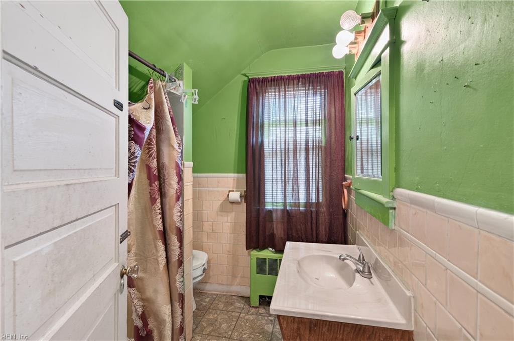 1255 23rd St Property Photo 22