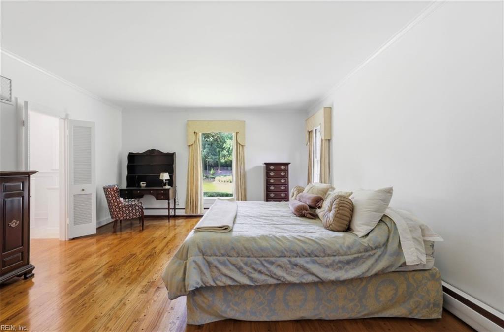 1005 Bay Colony Dr Property Photo 37