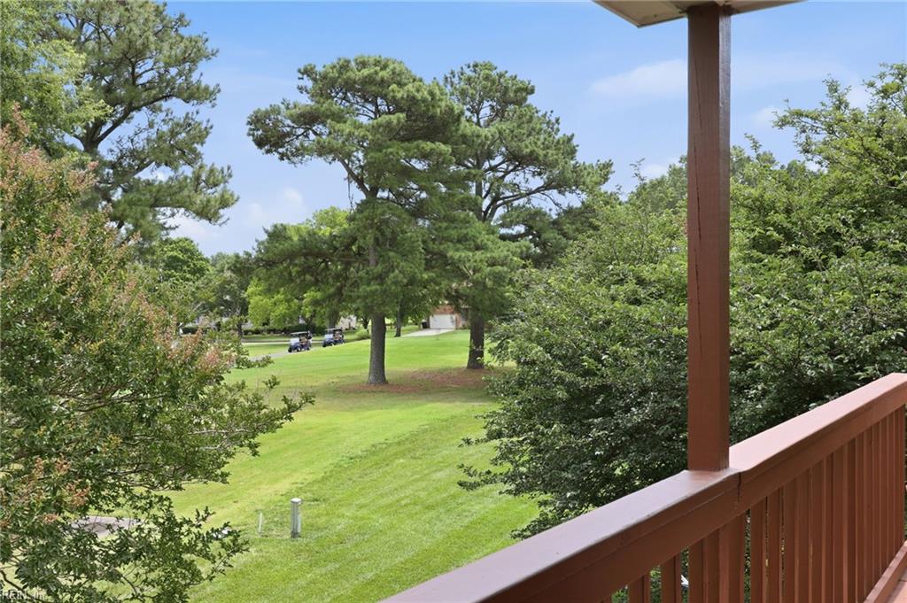 1226 Foursome Ln Property Photo 9