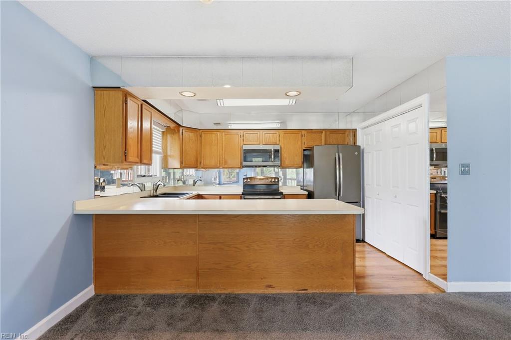 1226 Foursome Ln Property Photo 16