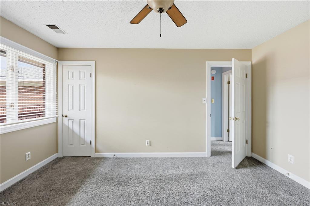 1226 Foursome Ln Property Photo 19