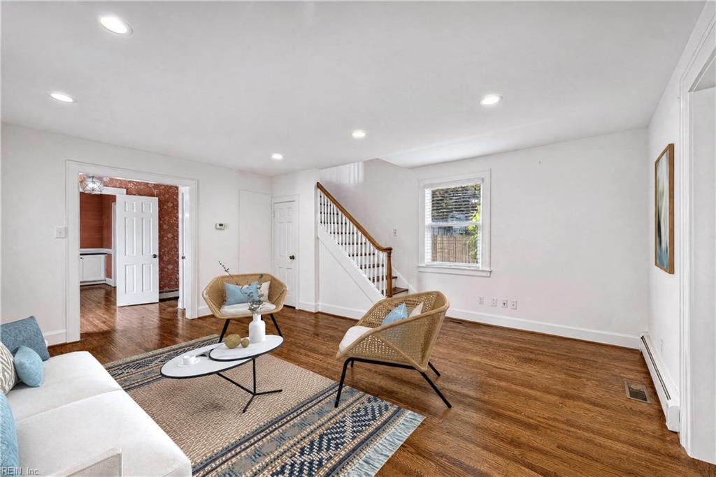 110 75th St Property Photo 8