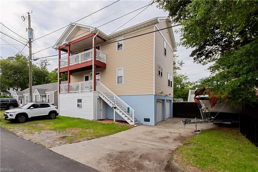 9573 6th Bay St Property Photo 1