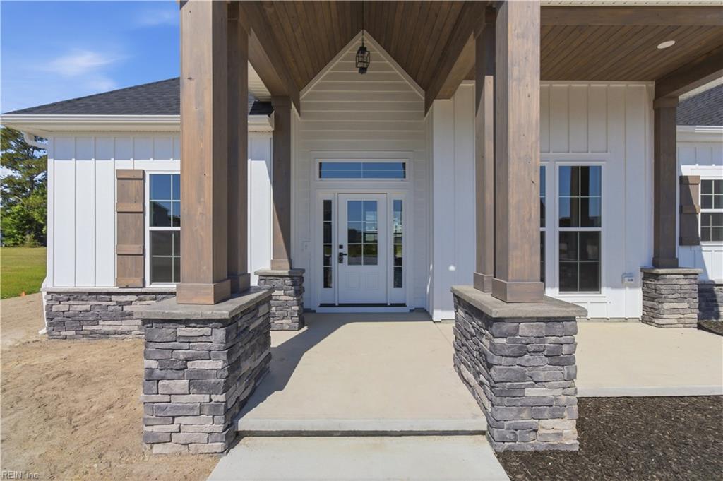 Mm Rosewood Dr Property Photo 5