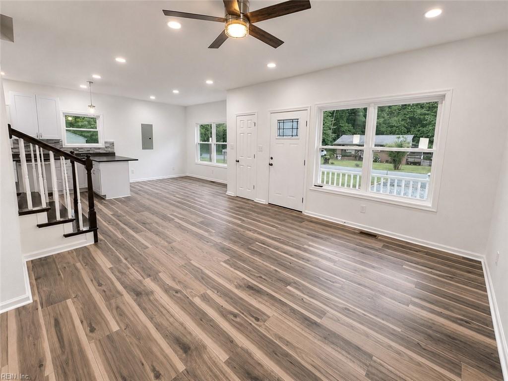 5077 James Way Property Photo 11