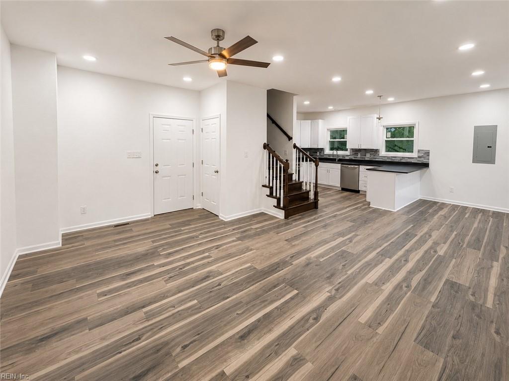 5077 James Way Property Photo 12