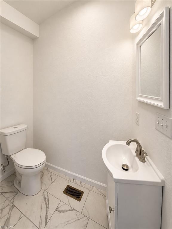 5077 James Way Property Photo 14