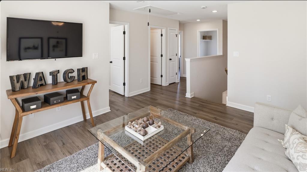 1029 Bennett's Arch Property Photo 24