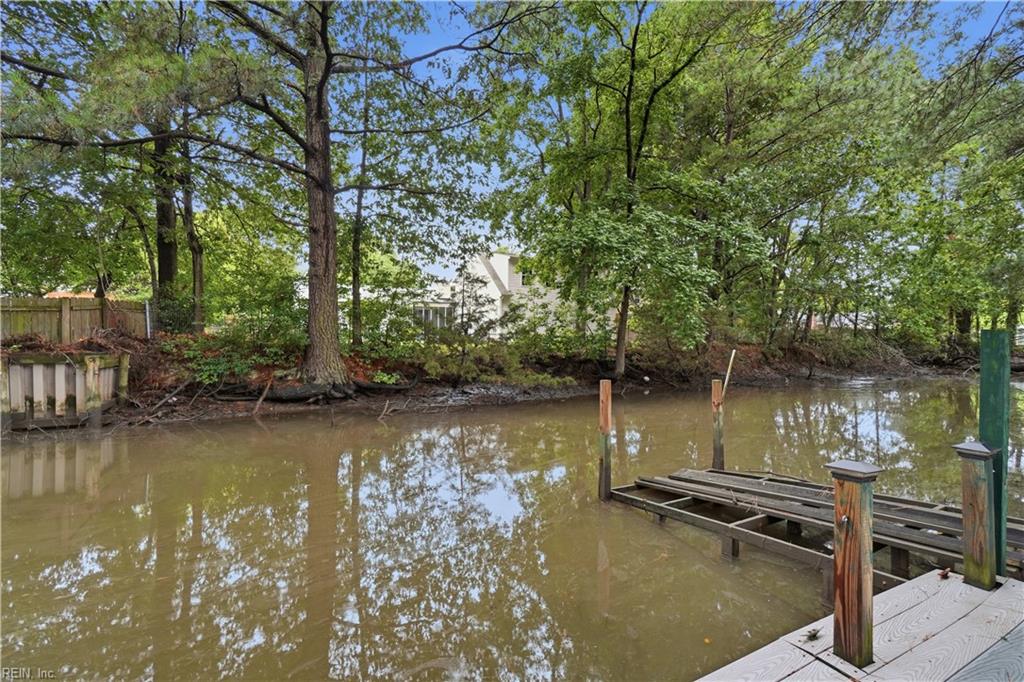 14 Windy Point Dr Property Photo 49