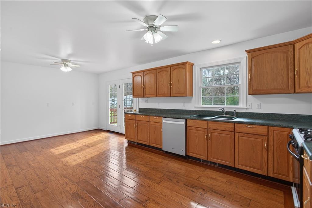 7641 Beechwood Dr Property Photo 13