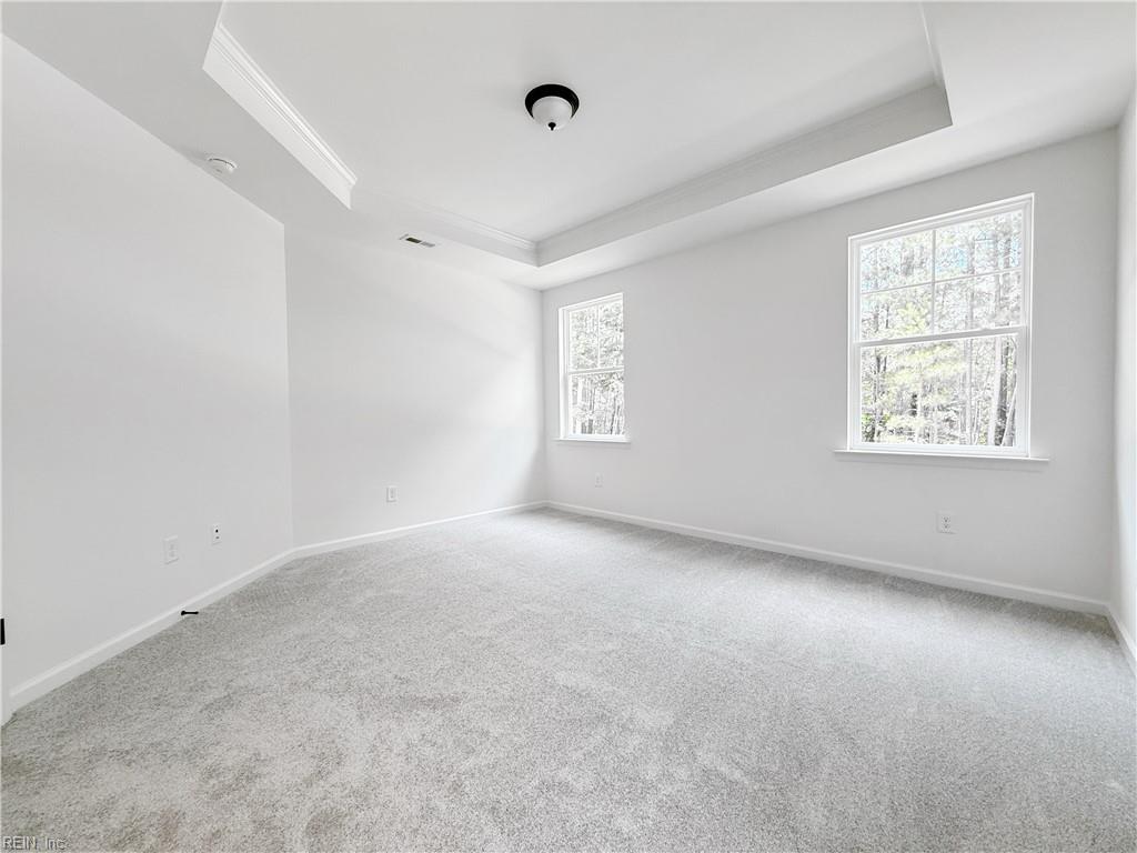 1531 Waltham Ln Property Photo 15