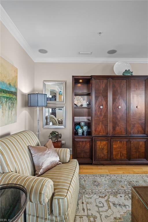 3800 Dupont Cir Property Photo 7
