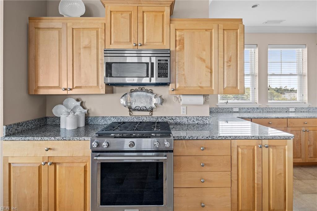 3800 Dupont Cir Property Photo 11
