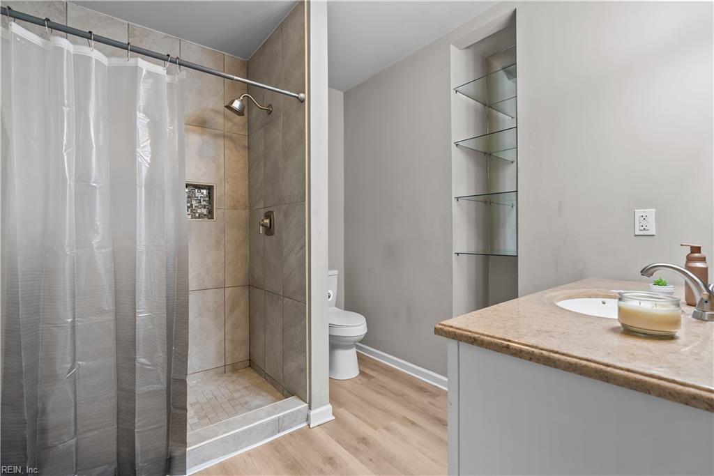 2818 E Washington St Property Photo 30
