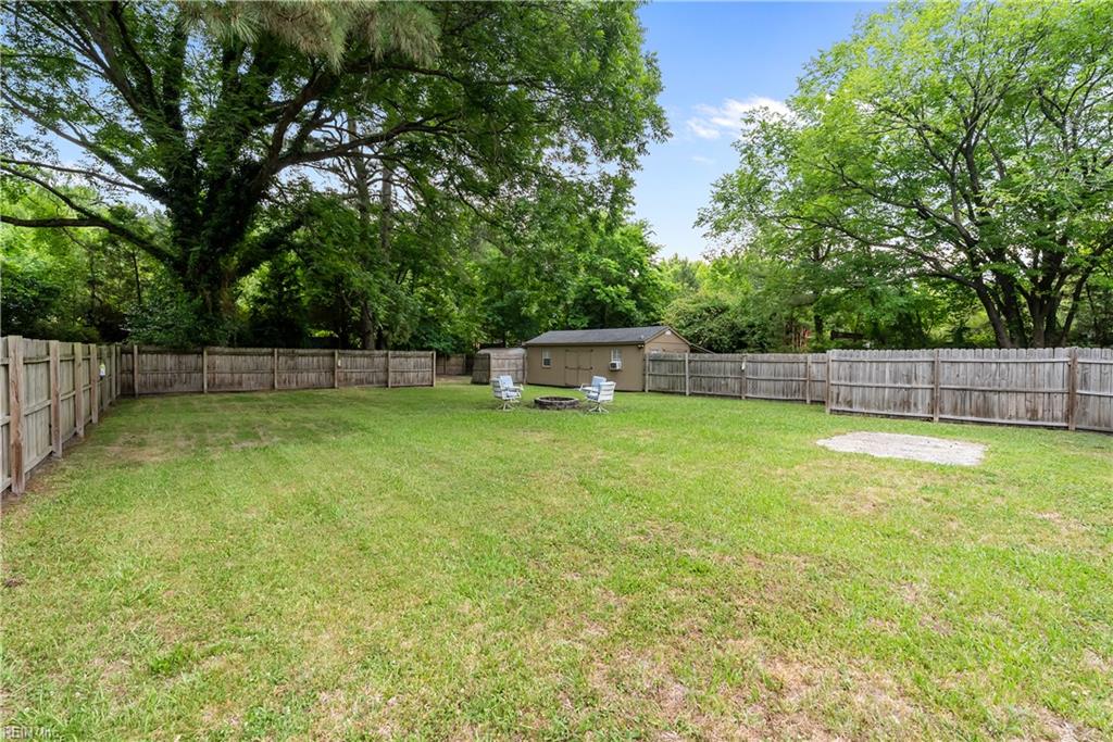 2818 E Washington St Property Photo 38