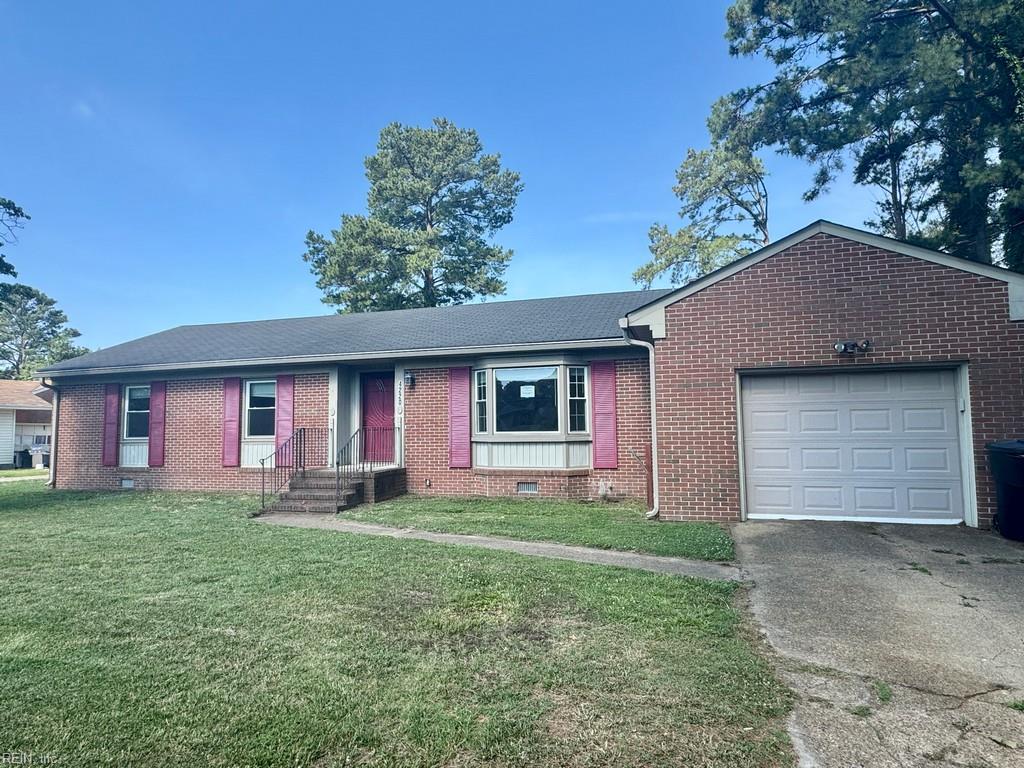 4220 Heather Rd Property Photo 1