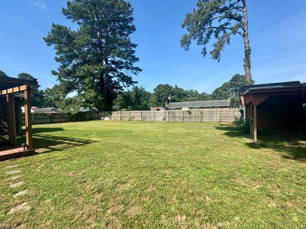 4220 Heather Rd Property Photo 4