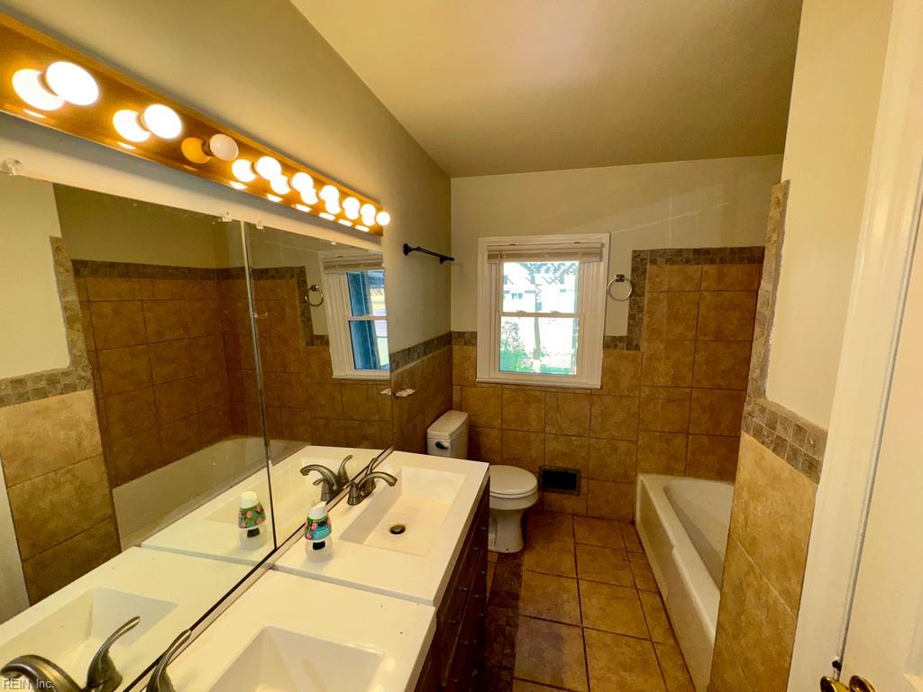 4220 Heather Rd Property Photo 14