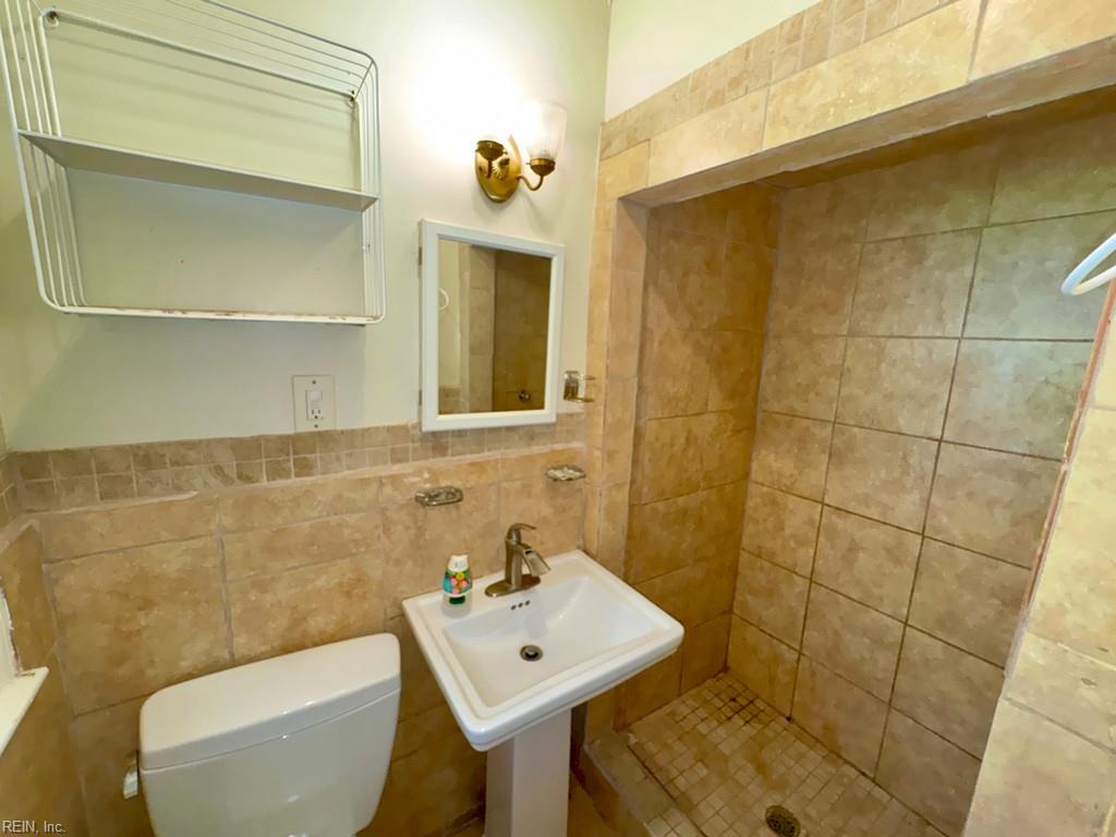 4220 Heather Rd Property Photo 19