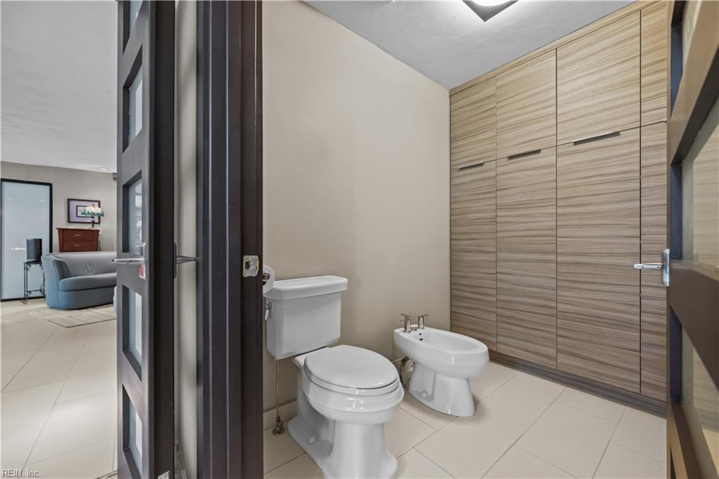 1026 Staceywood Ct Property Photo 33