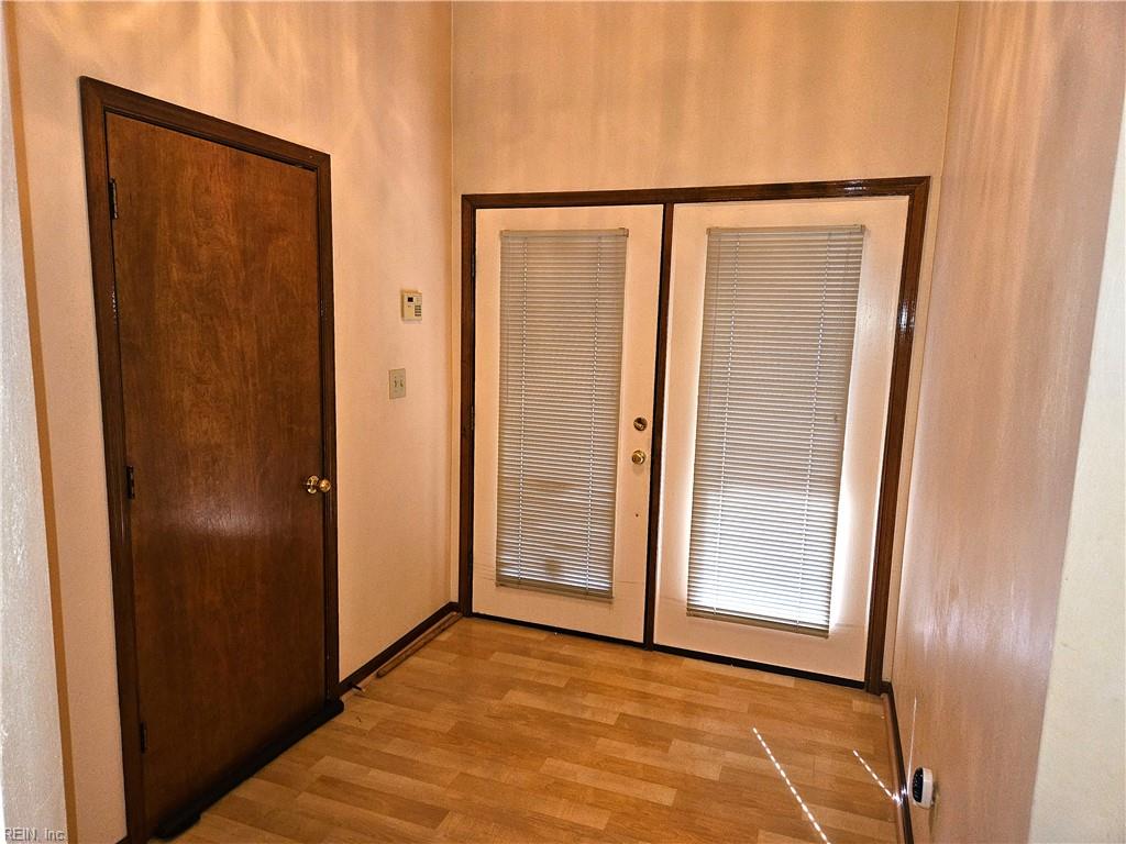 936 Honeycutt Way Way Property Photo 4