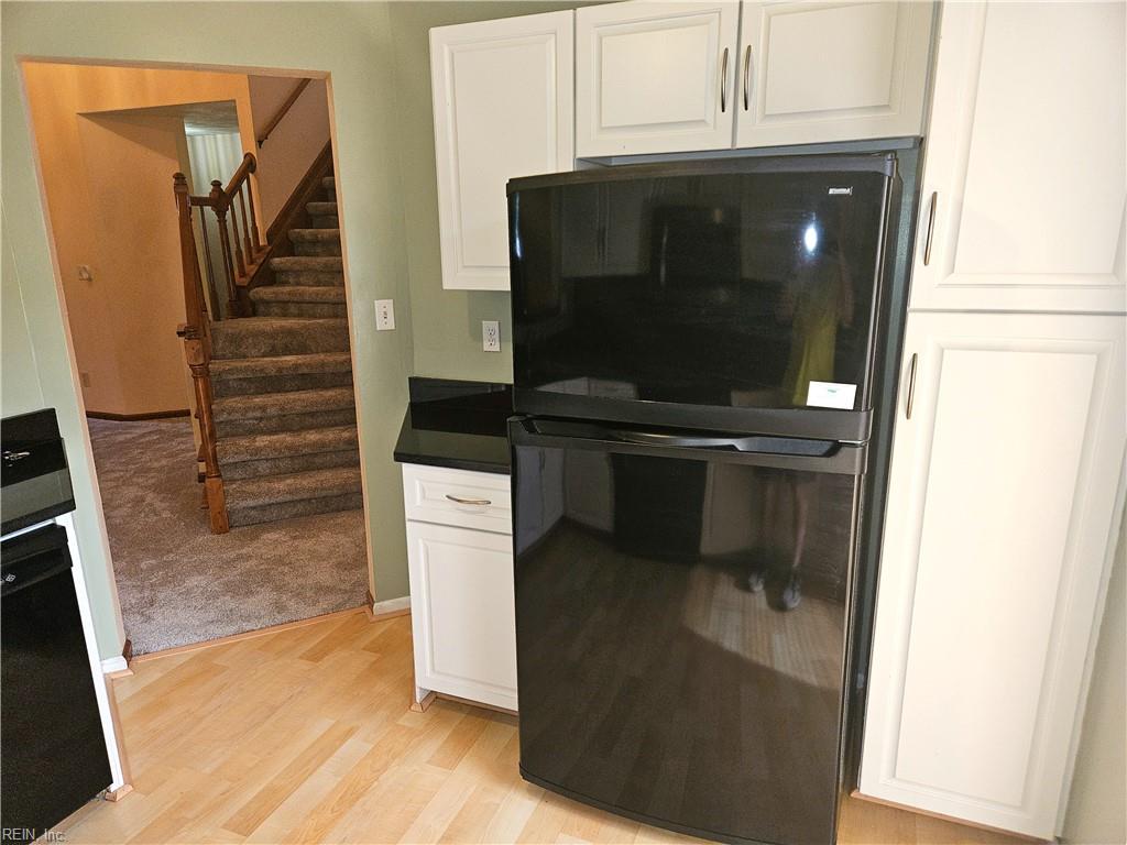 936 Honeycutt Way Way Property Photo 7