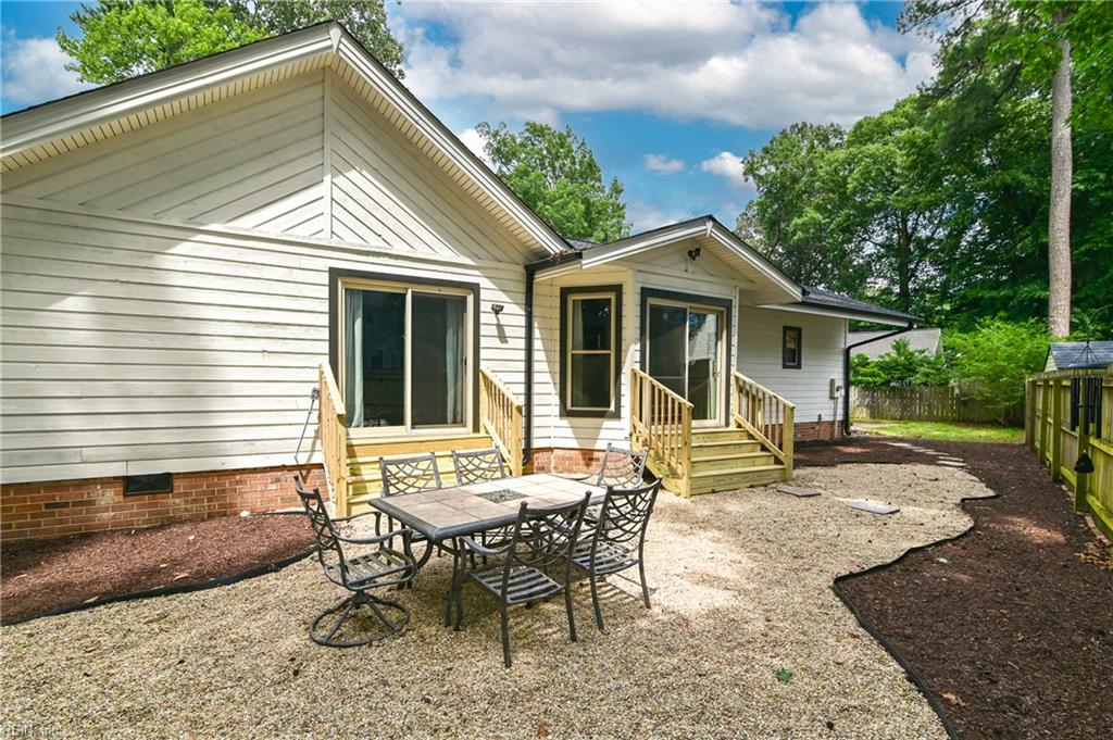 2205 Windy Pines Bnd Property Photo 27