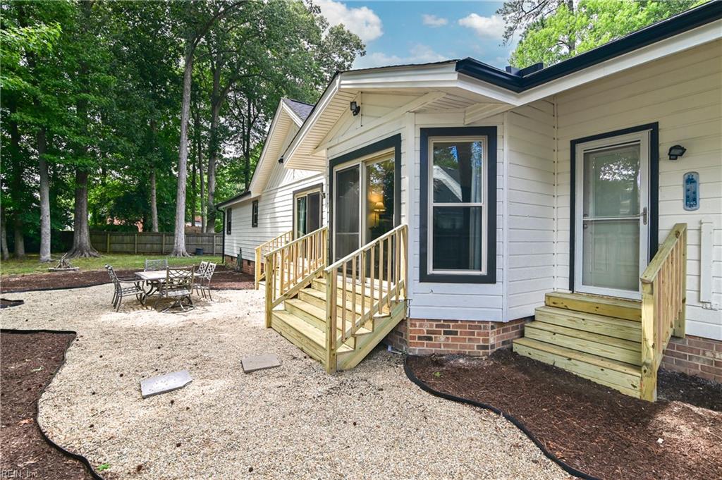 2205 Windy Pines Bnd Property Photo 29