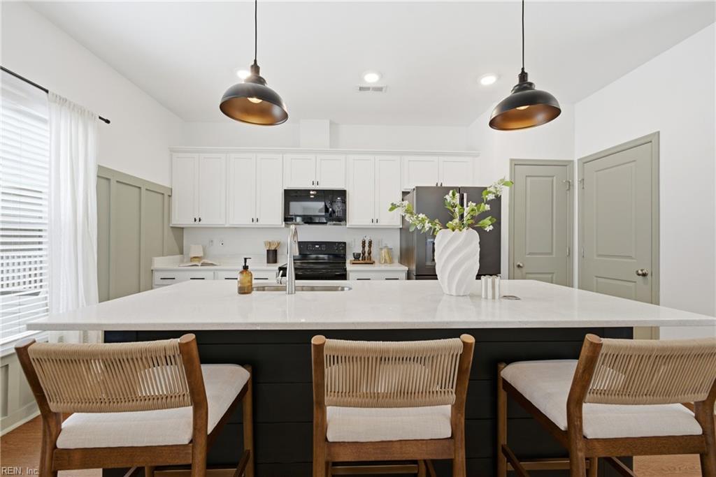 137 Mizzen Quarter Loop Property Photo 5