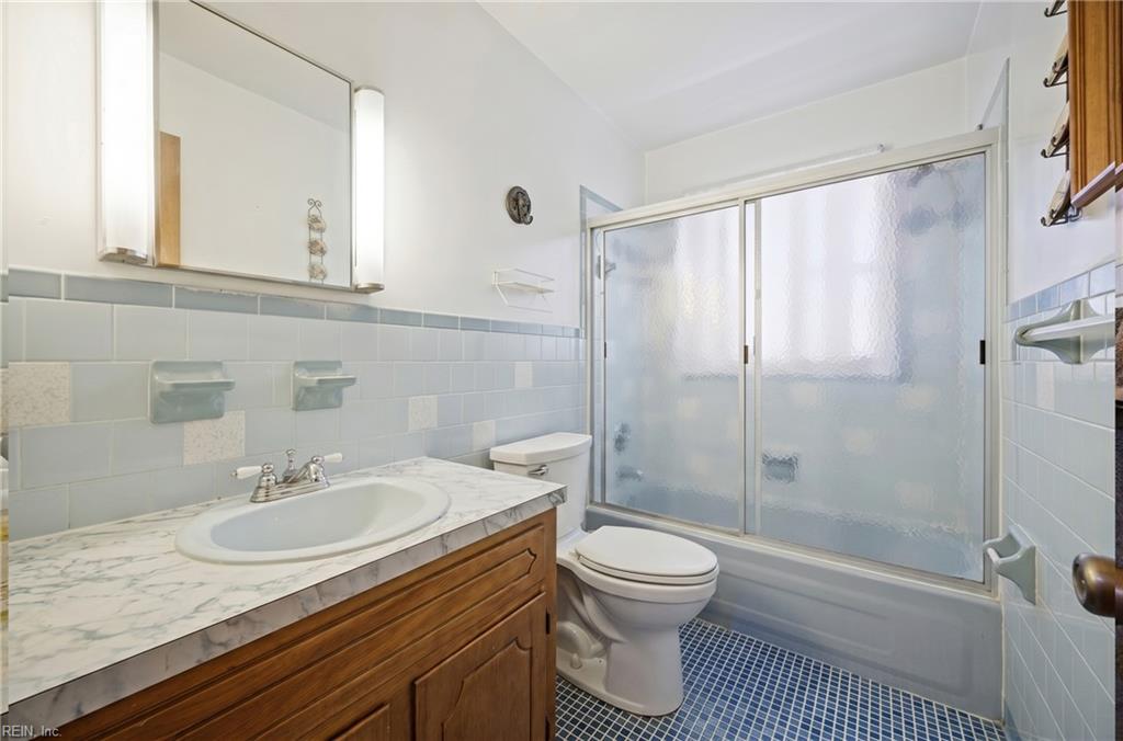 203 Maple St Property Photo 9