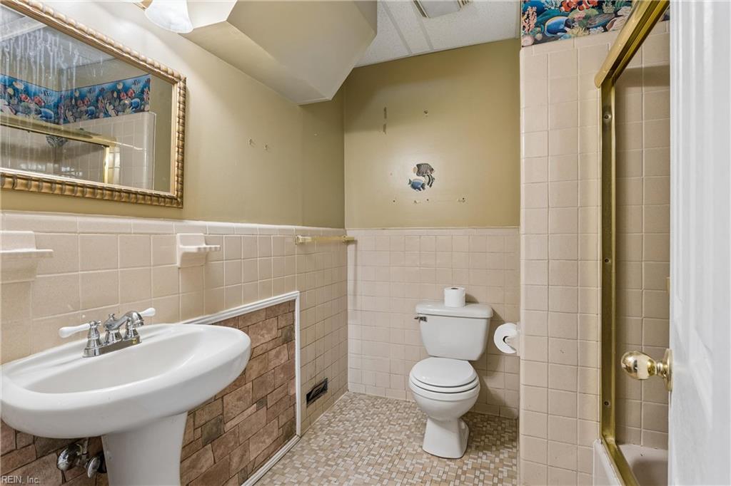 212 Crockett Rd Property Photo 29