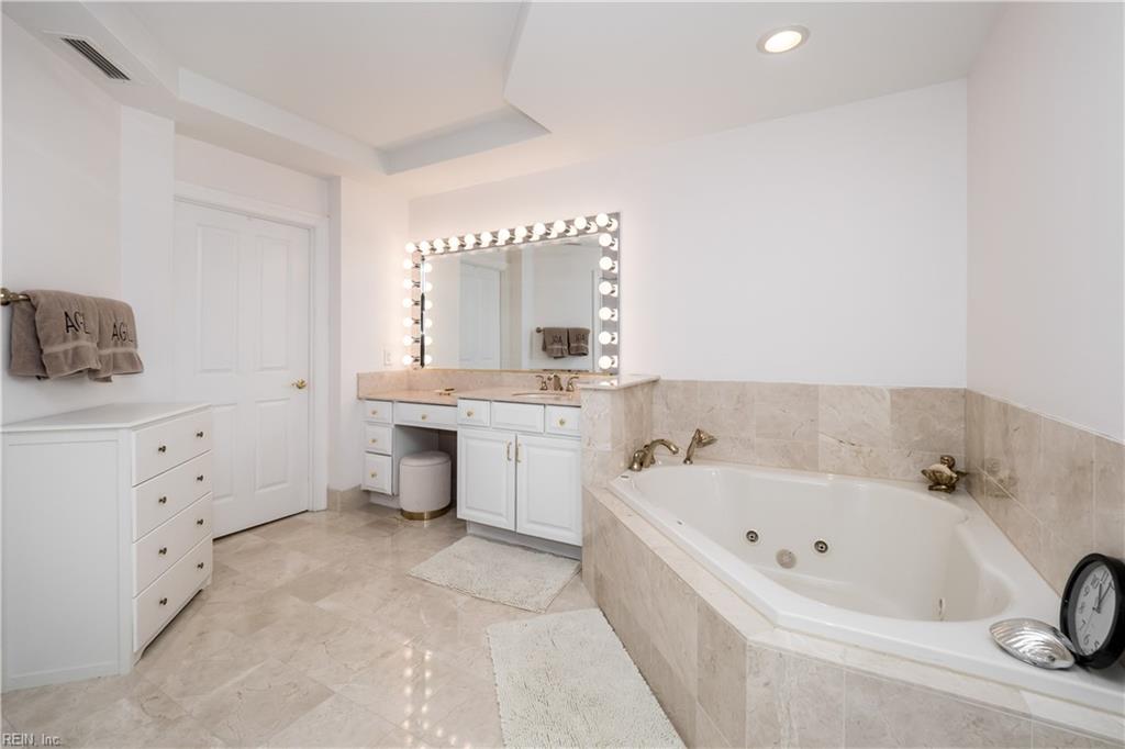 4545 Commerce Dr Property Photo 20