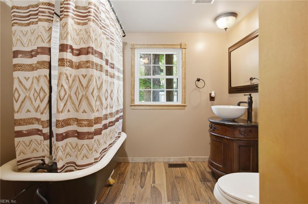 8368 Whispering Pines Trl Property Photo 25