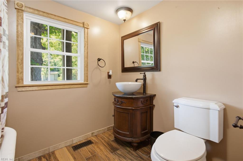 8368 Whispering Pines Trl Property Photo 26