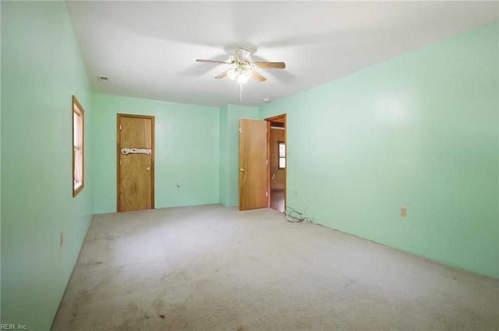8368 Whispering Pines Trl Property Photo 31