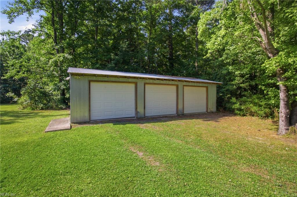 8368 Whispering Pines Trl Property Photo 43