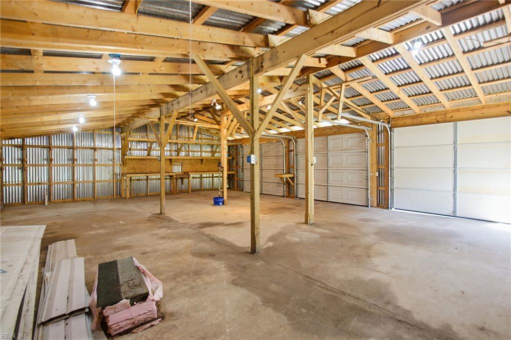 8368 Whispering Pines Trl Property Photo 44