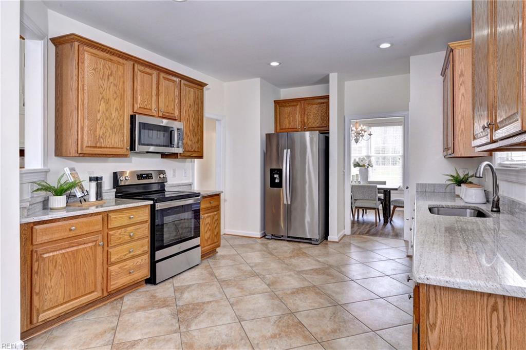 4023 Thorngate Dr Property Photo 12