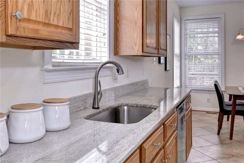 4023 Thorngate Dr Property Photo 14