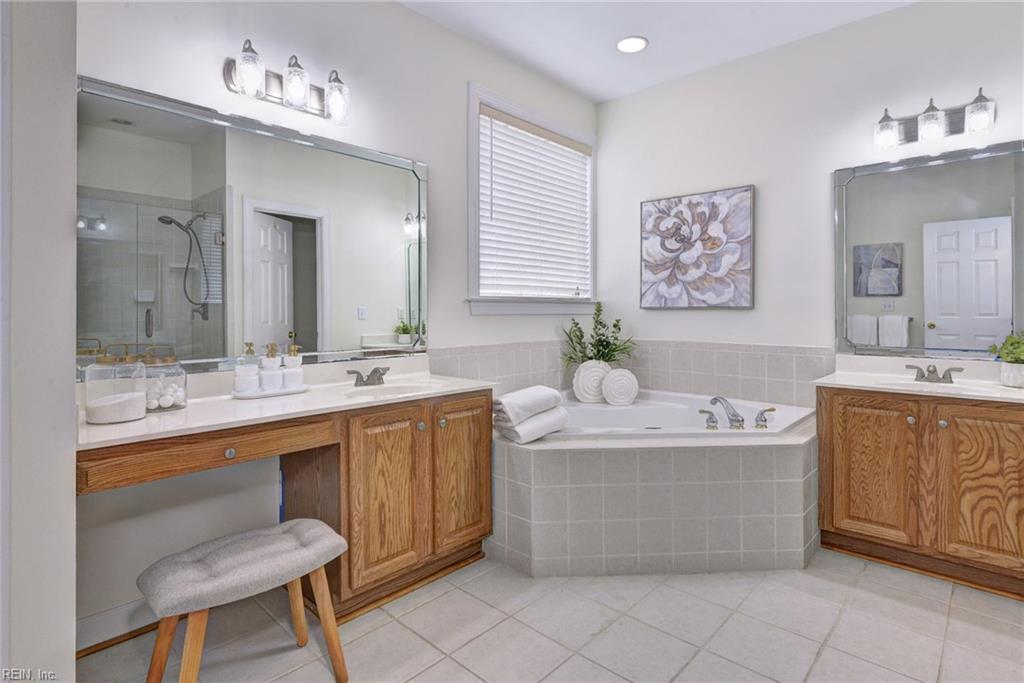4023 Thorngate Dr Property Photo 20