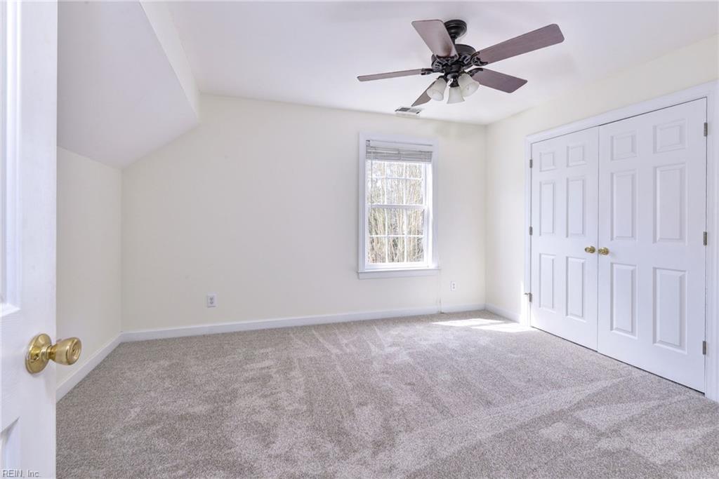 4023 Thorngate Dr Property Photo 26