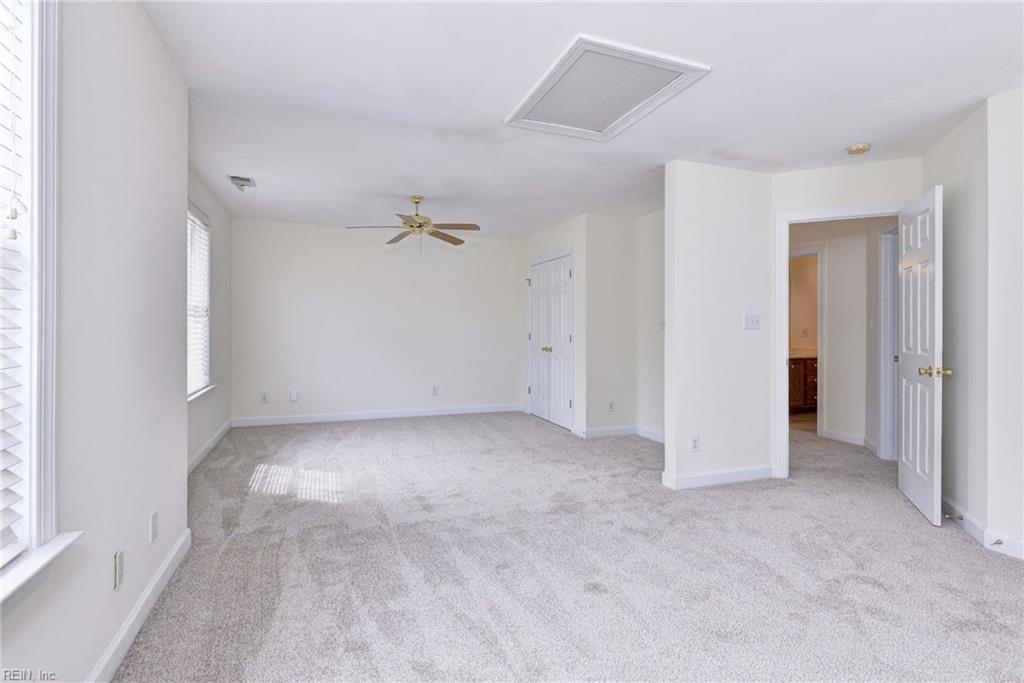4023 Thorngate Dr Property Photo 32