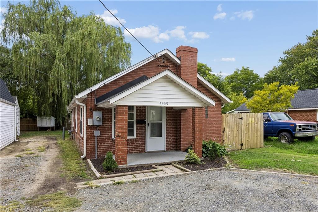 5909 Old Ave Property Photo 5