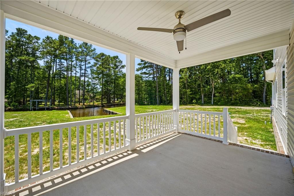 403 Pointe Vista Dr Property Photo 34