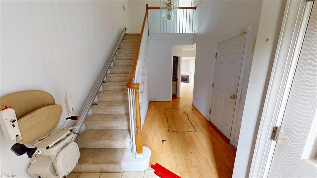2505 Fair Chse Property Photo 2
