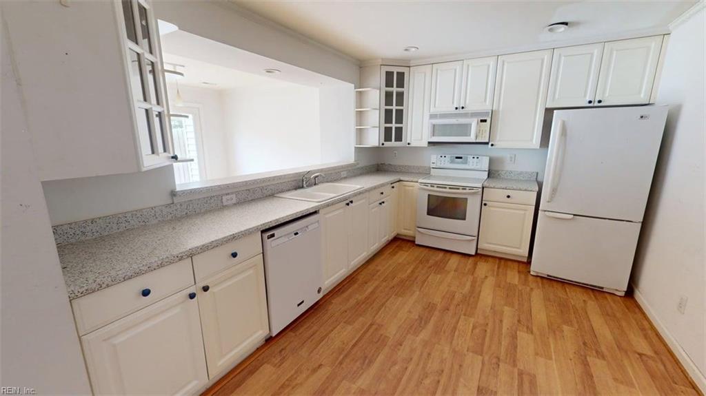 2505 Fair Chse Property Photo 8